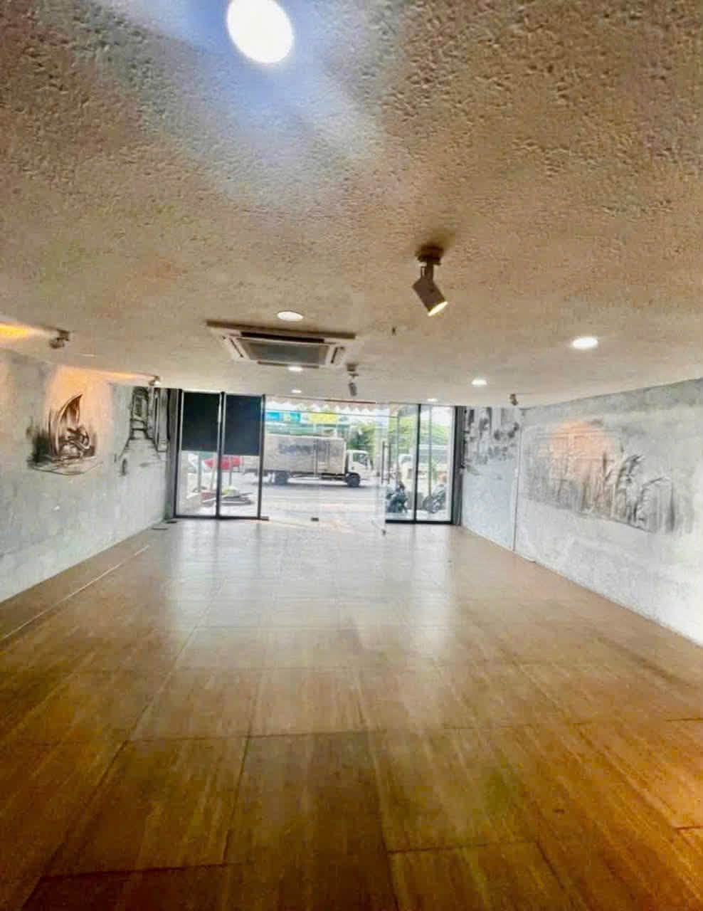 Офис 180 м², Фыокхай